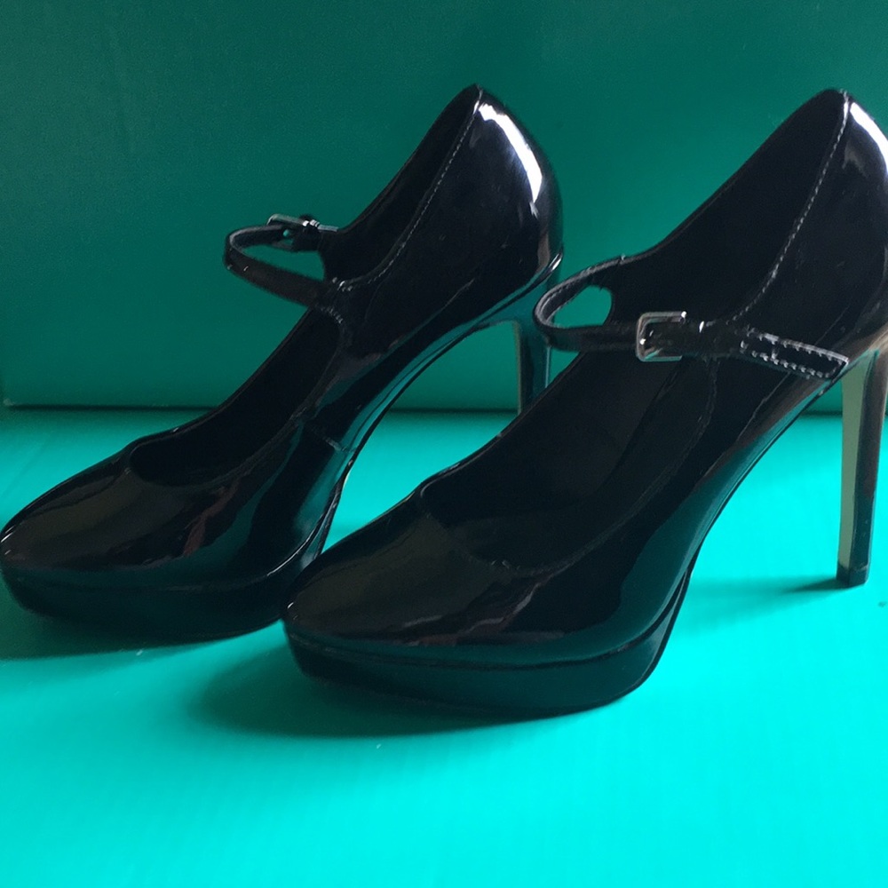 Pointed Stiletto heeled Mary Janes
